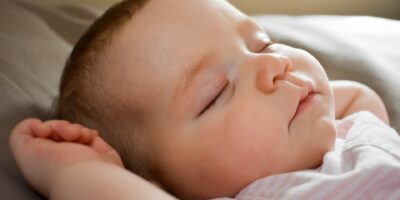 Sådan kan du give din baby en tryg søvn