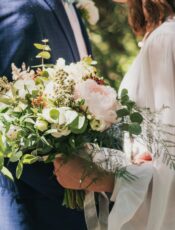 Evigheds Brudebuketter: Skønheden i Tørrede og Præserverede Blomster