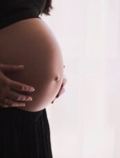 Graviditet og Gellak: Hvad Du Behøver at Vide
